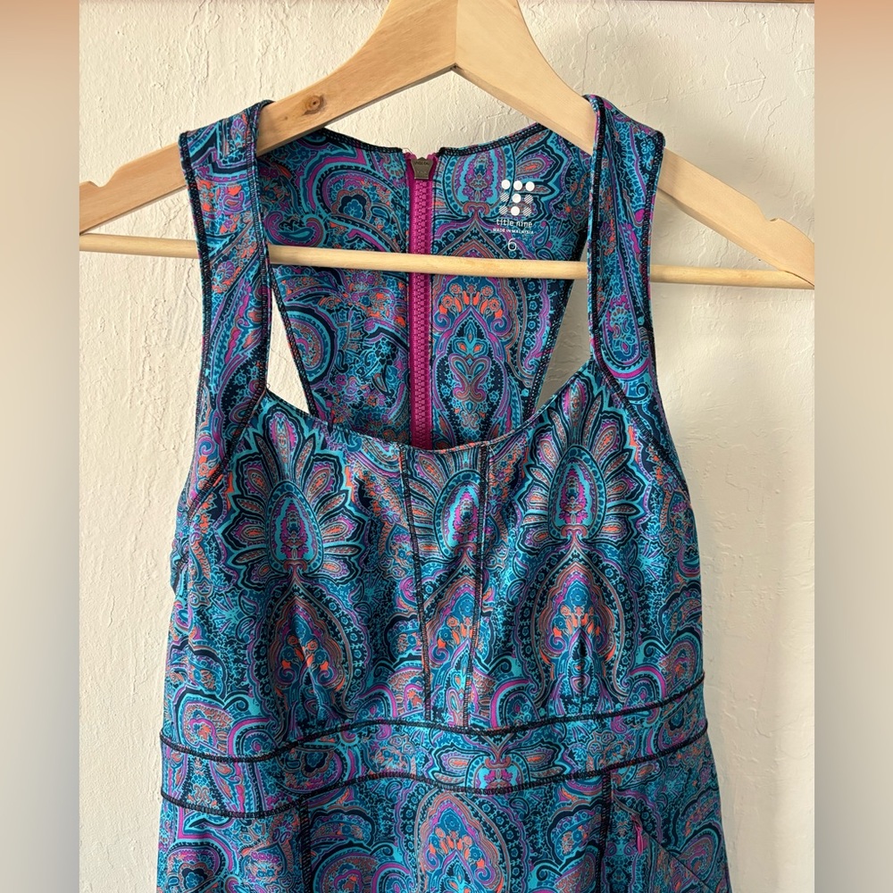 Knee length paisley dress! Title Nine